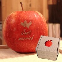 Apfel mit Branding Just married|truncate:60