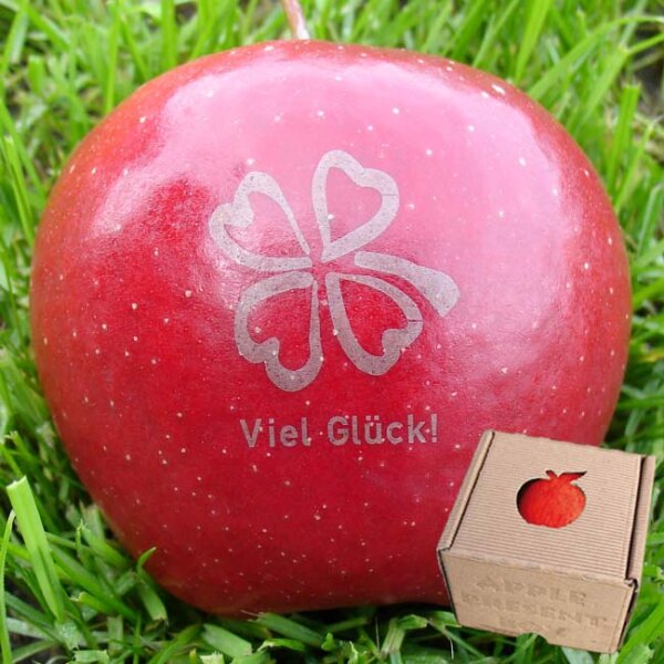 Apfel mit Branding Viel Glück mit Kleeblatt
