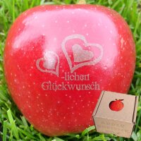 Apfel mit Branding zwei Herzen -lichen Glückwunsch